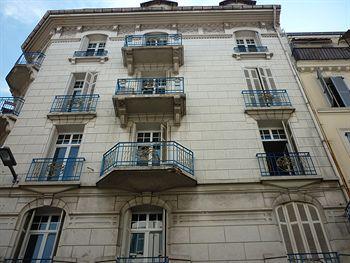 Simone Centre Hotel
